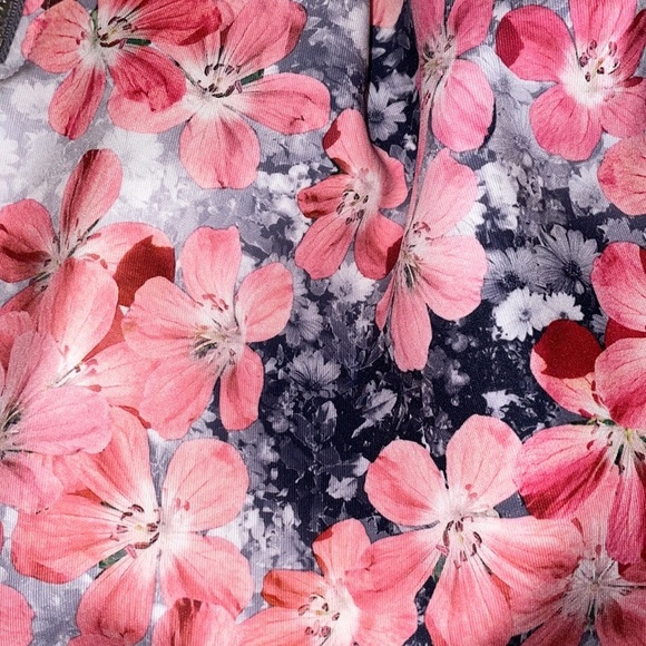 Bethany Mota Aeropostale floral skirt grey gray pink thick fabric - Picture 3 of 4